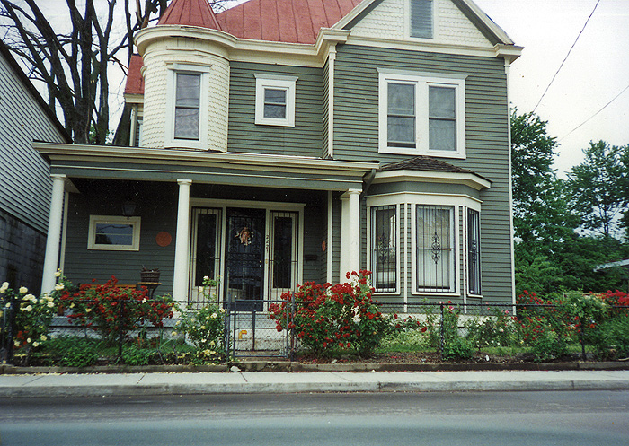 Frankfort Avenue House - Summer 2000