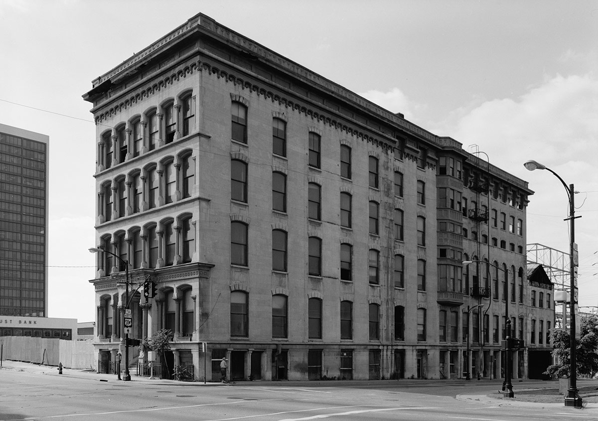 The building in 1957.