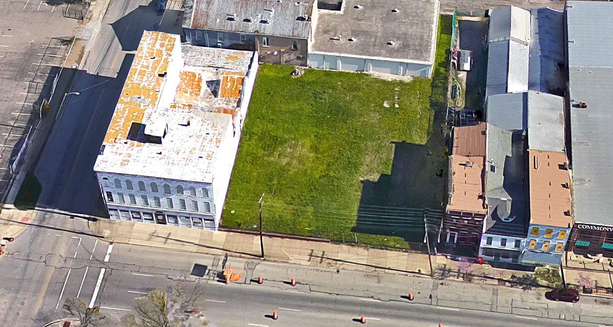 The Louisville Chemical Building property also includes the large grassy lot to the east. (Courtesy Google)