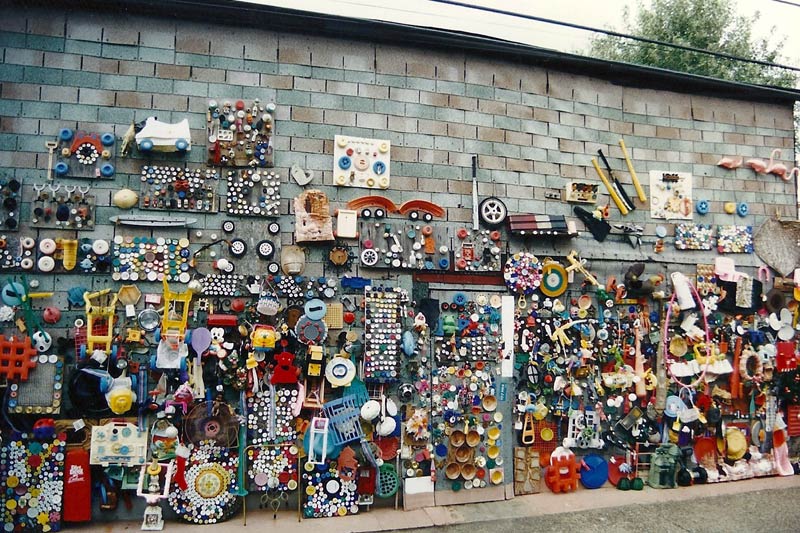 Gus Ballard's Germantown backyard in 1996. (Courtesy Lawrence Harris)