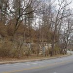 Cliff along Grinstead Drive. (Branden Klayko)