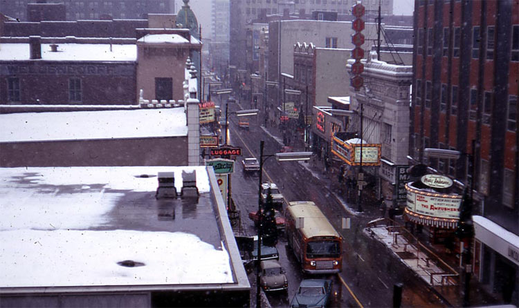 Fourth Street route circa 1968. (Courtesy TARC)