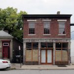 16-walking-around-nulu