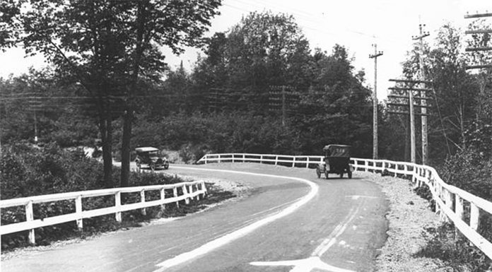 County Road 429 in Michigan, circa 1917. (Courtesy Strong Towns)