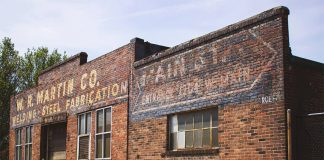 Ghost signs. (Courtesy AIGA Louisville)